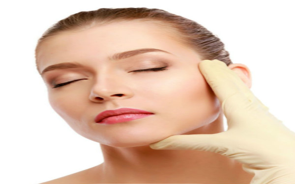 2023汕頭做硅膠假體隆鼻正規(guī)醫(yī)生(王釗、葉昕、陳松波實(shí)力、口碑技術(shù)深扒！)