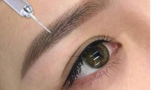 重慶哪個醫(yī)生擅長全身、面部和腿部吸脂術(shù)？TOP排名發(fā)布！