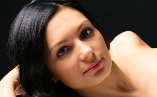 如何評價西安孫峰醫(yī)生修復雙眼皮的技術和特色風格？