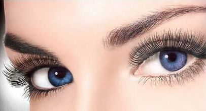 上海哪家醫(yī)院的隆鼻專家口碑好？手術(shù)費用如何標(biāo)準(zhǔn)？