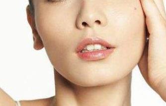 2023長(zhǎng)沙玻尿酸填充頸紋排名榜前十名的專家(李良學(xué)、溫蓮香、羅敏權(quán)威可信度高)