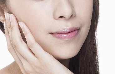 新疆陽光天使美容整形醫(yī)院整形費(fèi)用如何？附價(jià)格表和醫(yī)生名單