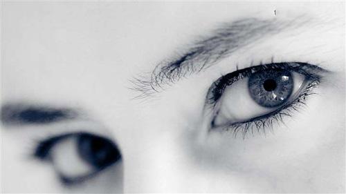 廣西瑞康醫(yī)院整形中心：專(zhuān)家團(tuán)隊(duì)強(qiáng)勁，價(jià)格透明，成功案例實(shí)力展示