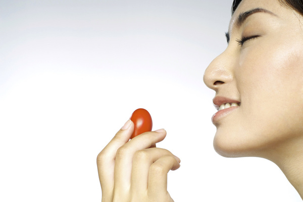 2023汕頭光電去眼底紋專家前十排行榜(梁威杰、張雅琴、趙志榮收費(fèi)都不貴的)