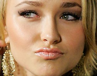 如何選擇武漢去痘疤的醫(yī)院？這里有武漢的專業(yè)去痘疤醫(yī)院排行榜！