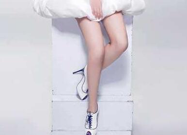 昆明整形醫(yī)生中最有口碑的隆胸專家排行榜！專業(yè)經(jīng)驗一覽，擅長項目和就診醫(yī)院，幫你找到滿意的選擇！趕緊收