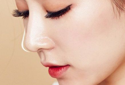 西安美托邦醫(yī)療美容資質(zhì)如何查看？醫(yī)生團(tuán)隊是否專業(yè)可信？