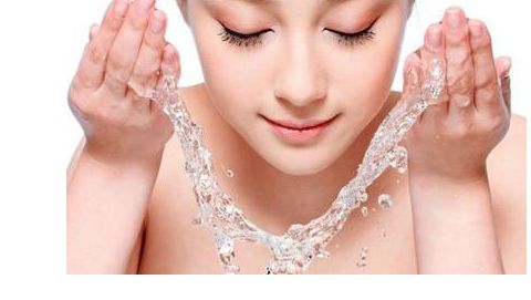 北京華韓黃寅守面部提升實施技術(shù)獨特？值得一試！