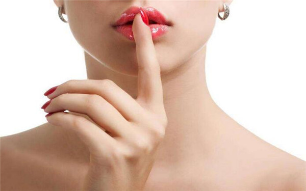 2023南寧韓式隆鼻手術(shù)專家強(qiáng)榜前10名(江騰、楊達(dá)旺、羅碧強(qiáng)公立醫(yī)美牽頭)