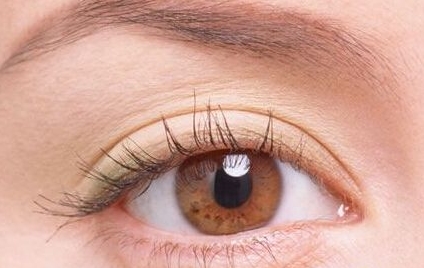 同濟(jì)徐逸：揭秘我做雙眼皮的真實(shí)經(jīng)歷，擁有無辜小鹿眼！