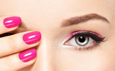 上海九院割雙眼皮需要多久預(yù)約？專家揭秘價(jià)格費(fèi)用全攻略