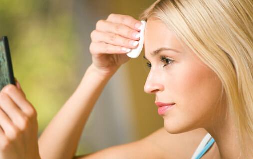 2023成都膠原蛋白去眼紋排名榜前10強(qiáng)專家(周鼎堃、張義明、王琰實(shí)力不小看)