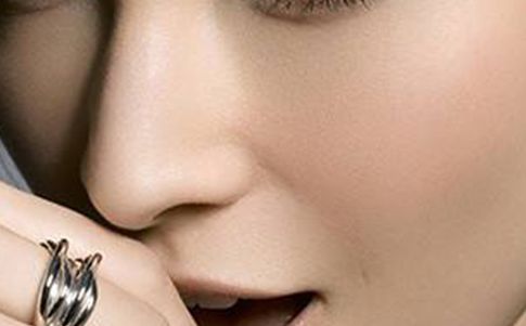 南寧自體豐胸醫(yī)院排名，哪家好選擇最靠譜？