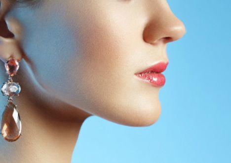 廣州哪家正規(guī)醫(yī)院可以安全放心進行豐胸手術？