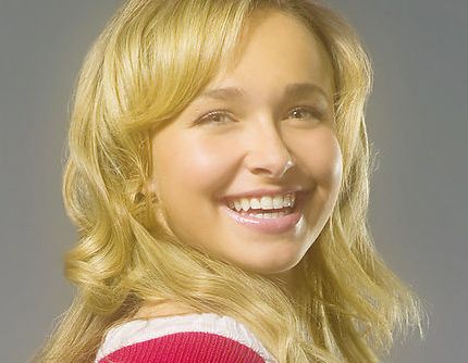 廣州祛痘坑哪家醫(yī)院好？為您推薦當?shù)仨敿墝＜覉F隊！