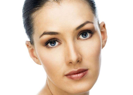 2023南陽黃金微針去眼睛細(xì)紋排名專家(張年翁、梁國久、李穎整形必看的專家選擇指南)