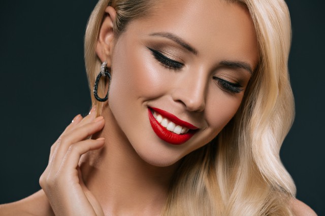 莊建波的雙眼皮手術效果如何？得到口碑推崇的眼整形專家分享，附成功案例圖示！