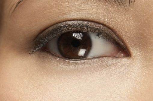 上海治療褐青斑哪家醫(yī)院好？專家?guī)湍憬獯穑?/>
                                </a>
                                <h4><a href=