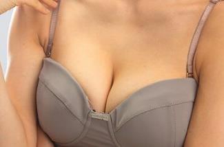 2023武漢隆鼻膨體正規(guī)醫(yī)生推薦前10強(qiáng)(潘曉海、魯龍梅、張瑜玲這些專家當(dāng)?shù)乜诒茫?