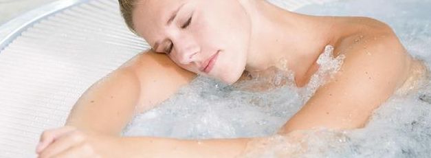 濟(jì)南山東大學(xué)齊魯醫(yī)院-美容整形燒傷科怎么樣？濟(jì)南山東大學(xué)齊魯醫(yī)院-美容整形燒傷科簡介|醫(yī)生團(tuán)隊(duì)|口碑評(píng)價(jià)！