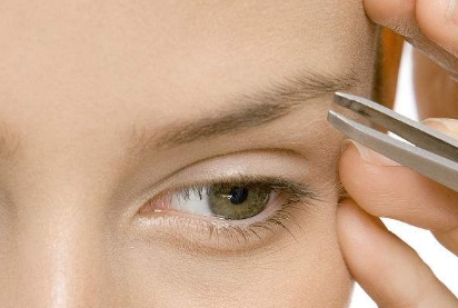 浙江省中醫(yī)院整形科專家大揭秘！專家云集，科室權威名單公布。另外附隆胸案例分享，精彩經(jīng)歷震撼人心！