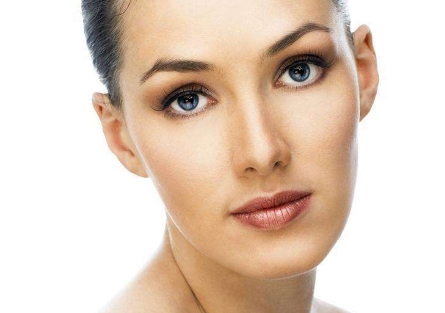 2023青島玻尿酸填下巴醫(yī)生前十強榜(張玉潔、趙宏武、邵航燕憑借實力穩(wěn)住榜前三)