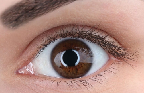 青島伊美爾整形醫(yī)院李美玲的激光美容技術評估