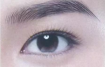 元氣滿滿的國服第1刀妹毒紀整容前后，真的成功改變了形象嗎？