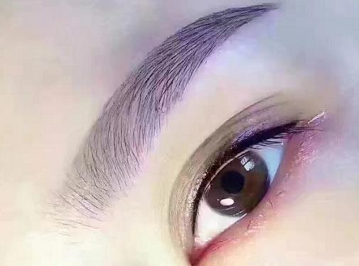 舒茂國(guó)割雙眼皮，暢享自然媚眼，眼前桃花不斷綻放！