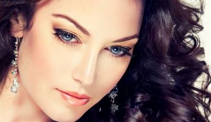 深圳哪位醫(yī)生的隆鼻技術口碑好？藝星牛克輝靠譜嗎？