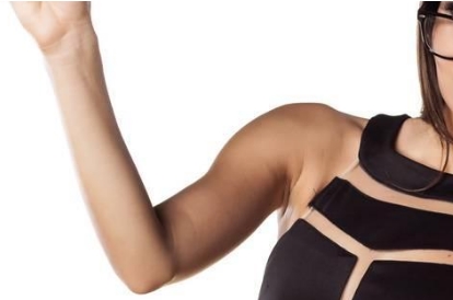 東莞美立方整形醫(yī)院肖玉珠革新毛孔修復術(shù)實踐及效果解析