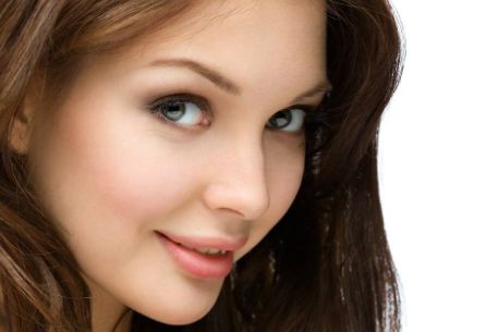 上海唇部整形手術(shù)哪家好？掌握這些關(guān)鍵信息，選擇最佳醫(yī)院和技術(shù)