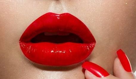 成都哪家醫(yī)院修復(fù)雙眼皮效果好？美杜莎電眼創(chuàng)始人個人資料有哪些？