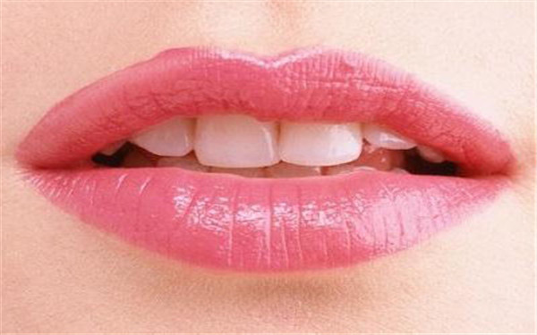 2023貴陽切除妊娠紋在榜單前十名專家(張愛蘭、陳代梅、王穎實(shí)力口碑領(lǐng)銜~)