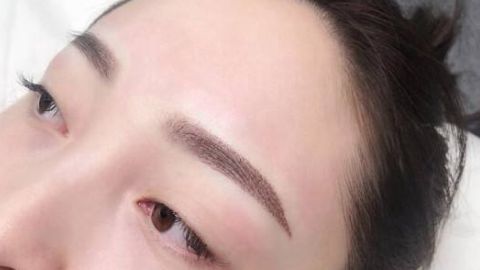 田國(guó)靜的眼袋修復(fù)價(jià)格如何？有推薦的醫(yī)生嗎？