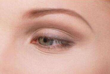 李湘原做下頜角的自我修煉之路，開啟完美“銀幕臉”