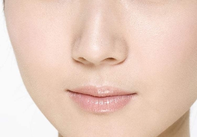 2023武漢玻尿酸面部填充手術(shù)專家上榜清單top10強(付榮峰、鄧正輝、申暎熏憑實力穩(wěn)居榜首)