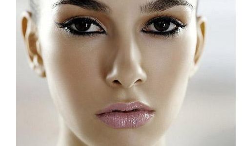 沈陽(yáng)東城新醫(yī)學(xué)祛斑研究院怎么樣？沈陽(yáng)東城新醫(yī)學(xué)祛斑研究院簡(jiǎn)介|醫(yī)生團(tuán)隊(duì)|口碑評(píng)價(jià)！