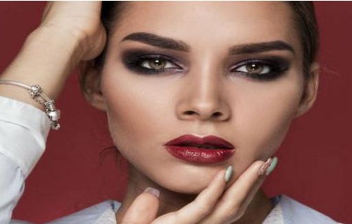 江蘇哪家整形醫(yī)院隆胸效果好且價(jià)格合適？