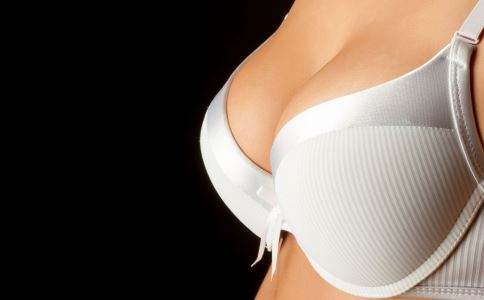 2023寧波高端膨體隆胸前10位專(zhuān)家排名(韓曉東、樂(lè)欣、郭光燁醫(yī)生力推)