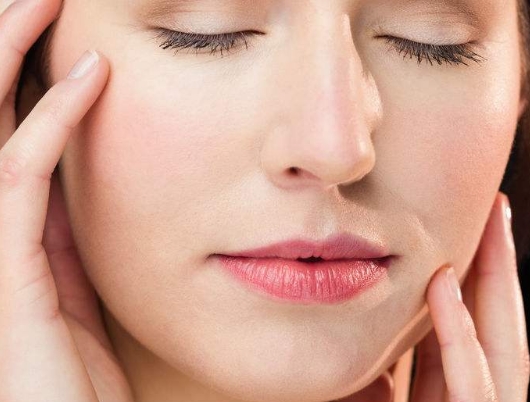 2023上海顴骨顴弓縮小醫(yī)生前十口碑榜(申槿湜、宣瑞軍、郭妤論技術、口碑、人氣等)