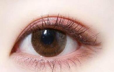 廣州比較好的做胸出名的醫(yī)生排行榜：黃廣香、郝永生等4位巨擘，技術(shù)和費用解析