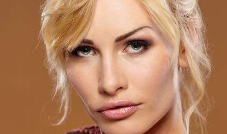 富華唐新輝醫(yī)生的技術值得信賴嗎？是否為隆胸專家？口碑如何？