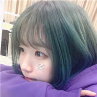 楊晞?wù)?/></div>
                            <div>楊晞?wù)?/div>
                            <div style=