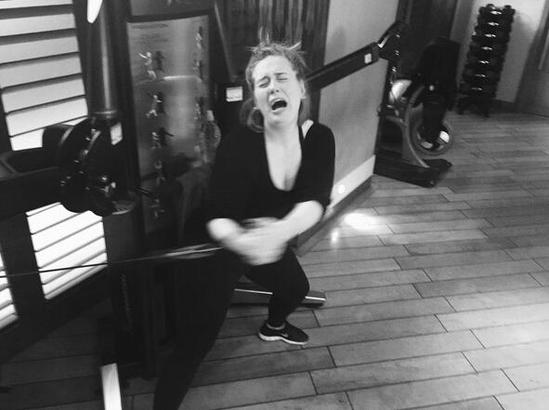 小孩腿部疼痛的推拿方法