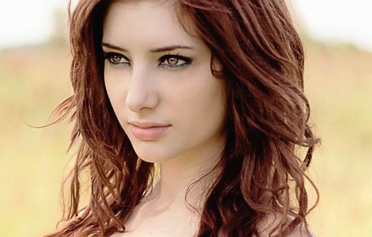 激光祛眼袋為何具備優(yōu)勢，讓你的眼部煥發(fā)青春活力