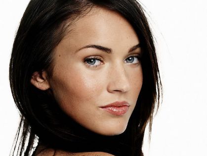 隆鼻手術(shù)價(jià)格大致多少？最合適的鼻型是什么樣的？