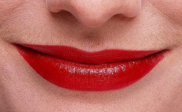 探索大眼效果！揭秘三點(diǎn)雙眼皮手術(shù)有何亮點(diǎn)