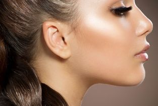 曼托隆胸的尺碼及是否容易變形的研究