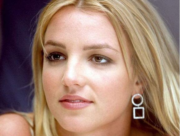 臀部抽脂：持久瘦臀，恢復(fù)曲線美！